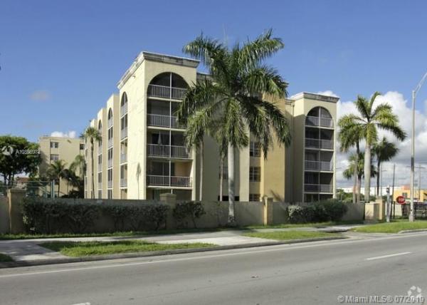 Coral Gate West, 6970 NW 186th St #3-401, Country Club, Florida 33015, image 2