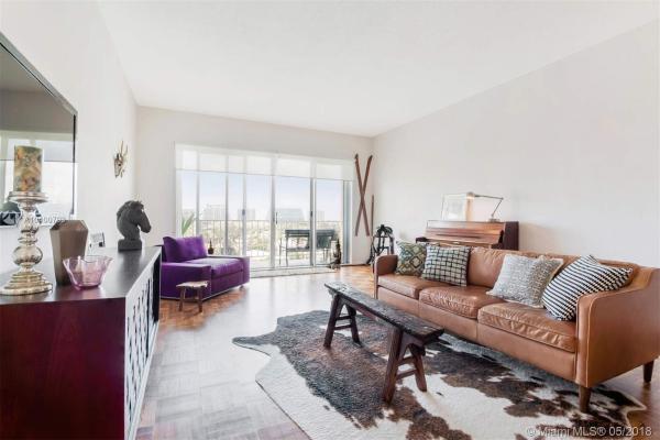 Granada, 9341 E Bay Harbor Dr #PH-B, Bay Harbor Islands, Florida 33154, image 2