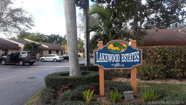 Lakewood Estates Patio Homes, 9650 SW 152nd Ave #20, The Hammocks, Florida 33196, image 2