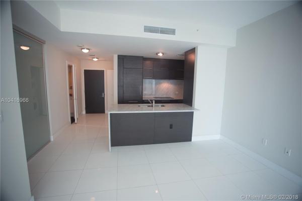 900 Biscayne Bay, 900 Biscayne Blvd #2210, Miami, Florida 33132, image 2