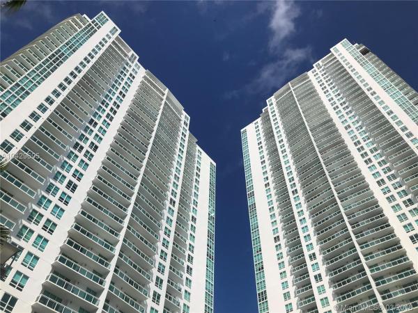 The Plaza On Brickell East, 950 Brickell Bay Dr #3410, Miami, Florida 33131, image 2