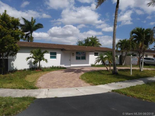 Snapper Creek Villas, 10831 SW 66th Dr, Sunset, Florida 33173, image 2