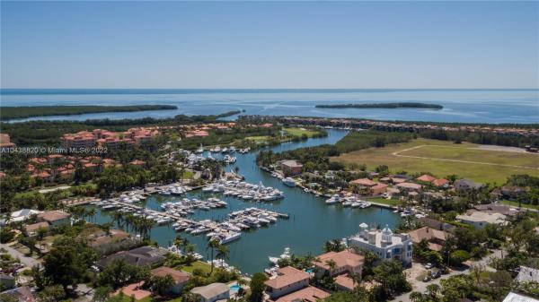 Kings Bay, 6275 Dolphin Dr, Coral Gables, Florida 33158, image 1