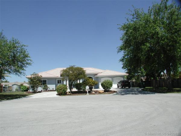 15551 SW 157th St, Richmond West, Florida 33187, image 2