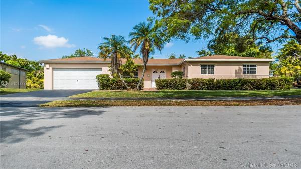 Kendale South, 10901 SW 102nd Ct, Kendall, Florida 33176, image 2