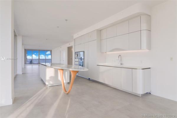 Jade Signature, 16901 Collins Ave #505, Sunny Isles Beach, Florida 33160, image 2