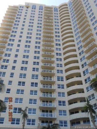 Turnberry On The Green, 19501 W Country Club Dr #1605, Aventura, Florida 33180, image 2