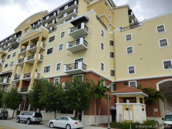 Colonnade At Dadeland, 8390 SW 72nd Ave #101, Glenvar Heights, Florida 33143, image 2