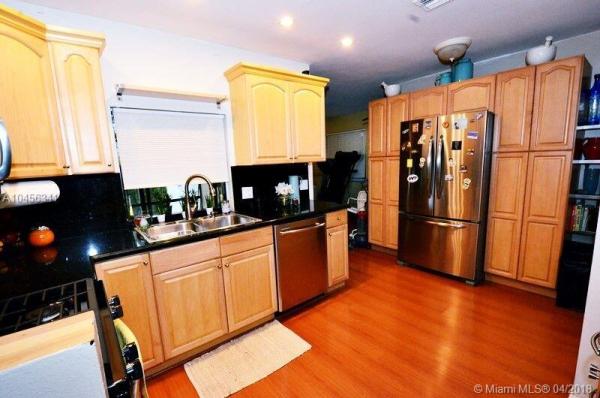 Windward Isle, 11701 NW 37th St, Sunrise, Florida 33323, image 2