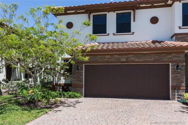Century Townhomes At Bird Road, 4245 SW 165th Ct, Kendall West, Florida 33185, image 2