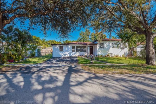 Breezeswept Estates, 12525 NE Miami Pl, North Miami, Florida 33161, image 2