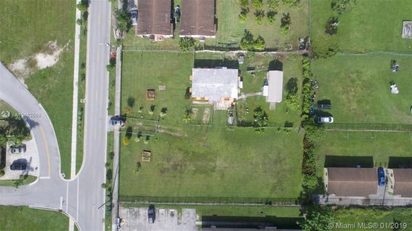 Alphaville, 839 NW 12th St, Florida City, Florida 33034, image 1