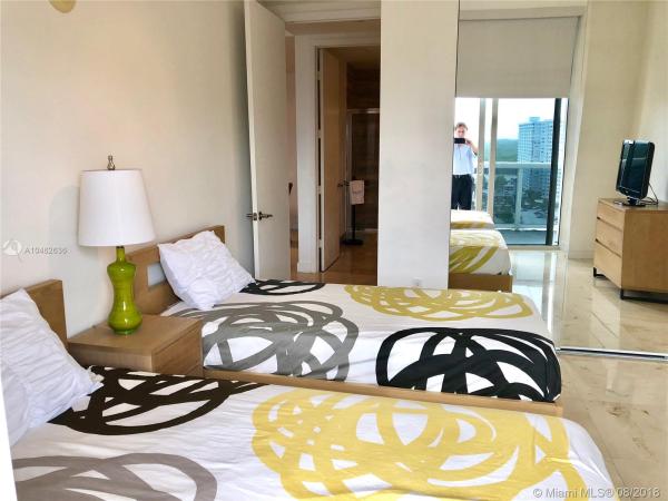 Tdr Tower 3, 15811 Collins Ave #1505, Sunny Isles Beach, Florida 33160, image 2