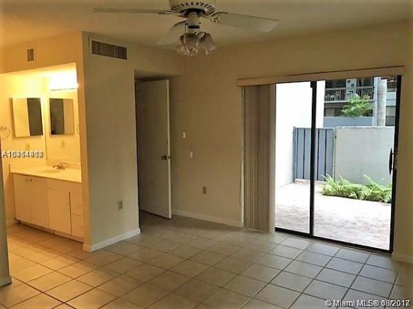 Calusa Club Village, 13250 SW 88th Ter #109, The Crossings, Florida 33186, image 2