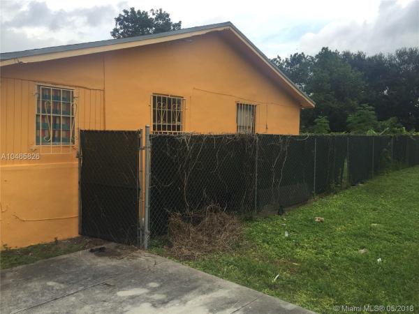 Breezy Park, 2407 NW 55th St, Brownsville, Florida 33142, image 2