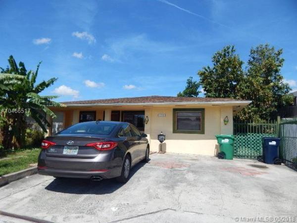 Coral Villas, 2721 SW 67th Ave, Coral Terrace, Florida 33155, image 2