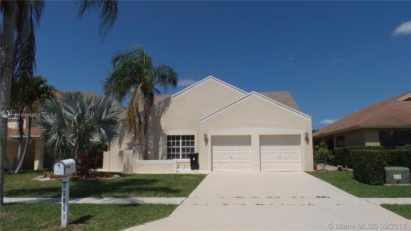 Trends At Boca Raton, 23051 Sunfield Dr, Boca Raton, Florida 33433, image 2