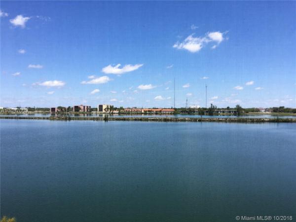 Summertree Village, 471 Ives Dairy Rd #406-3, Ives Estates, Florida 33179, image 2