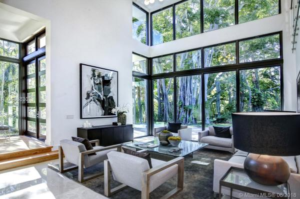 Sunshine Vistas, 3779 Justison Rd, Miami, Florida 33133, image 2