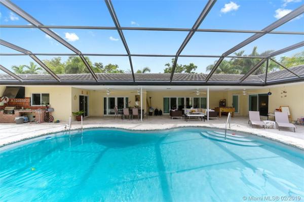 Biscayne Bay, 600 Puerta Ave, Coral Gables, Florida 33146, image 2