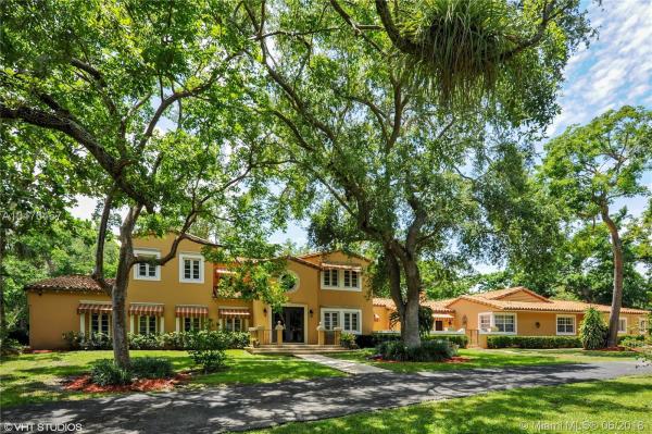 8820 Arvida Dr, Coral Gables, Florida 33156, image 2