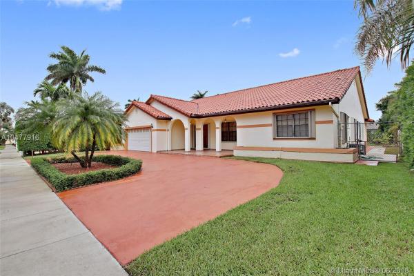 3091 SW 133rd Ct, Tamiami, Florida 33175, image 2