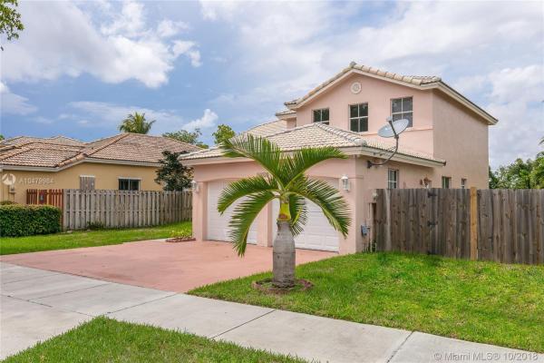 Poinciana At Sunset Lakes, 16319 SW 81st St, Kendall, Florida 33193, image 2
