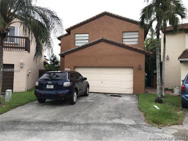 Tamiami Lakes, 13220 SW 10th Ln, Tamiami, Florida 33184, image 2