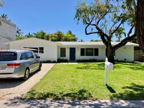 Tropical Isle Homes, 206 Buttonwood Dr, Key Biscayne, Florida 33149, image 2