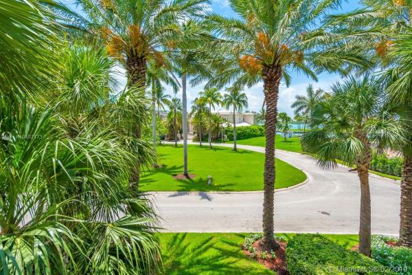 Bal Harbour Village, 173 Bal Bay Dr, Bal Harbour, Florida 33154, image 2