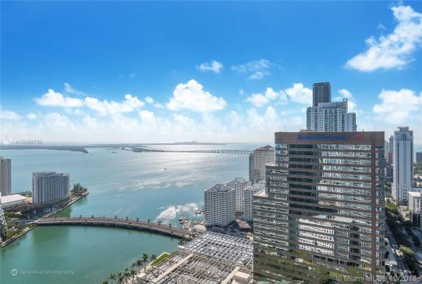 Icon Brickell Tower 3, 485 Brickell Ave #4210, Miami, Florida 33131, image 2