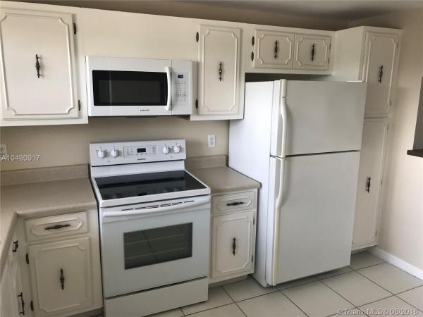 Seagate Of Gulfstream, 2010 S Federal Hwy #208, Boynton Beach, Florida 33435, image 2