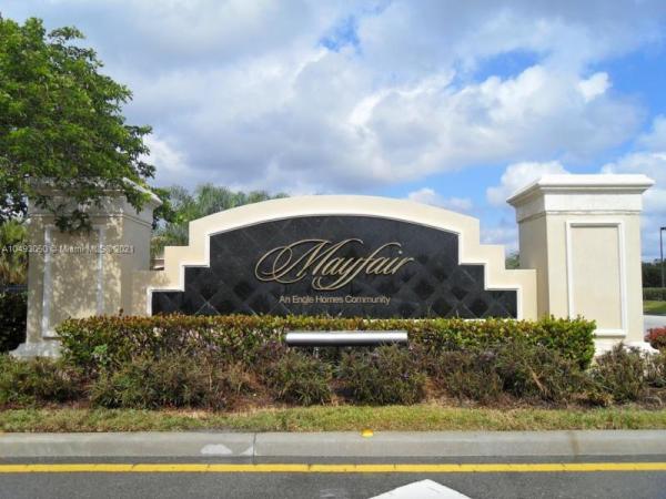 Mayfair At Wellington, 2152 W Wingate Bnd #2152, Wellington, Florida 33414, image 2