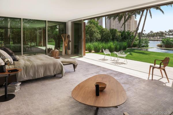 Pine Tree Drive, 4567 Pine Tree Dr, Miami Beach, Florida 33140, image 2