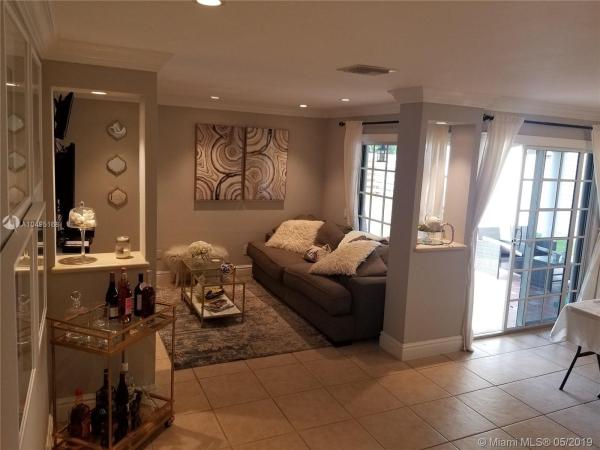 Willow Bend, 15025 SW 140th Ct, Country Walk, Florida 33186, image 2