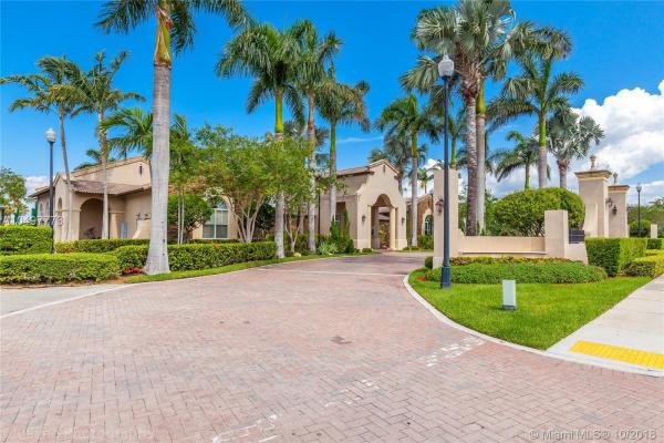 Villas At Carmel, 3365 NE 14th Dr #104-16, Homestead, Florida 33033, image 2