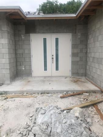 Sierra Mirada, 435 NW 192nd St, Miami Gardens, Florida 33169, image 2
