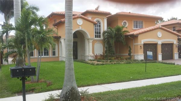 Silvercrest South, 7940 NW 156th Ter, Miami Lakes, Florida 33016, image 2