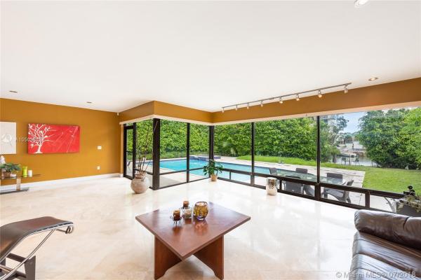 Bay Harbor Islands Residential, 9451 E Broadview Dr, Bay Harbor Islands, Florida 33154, image 2