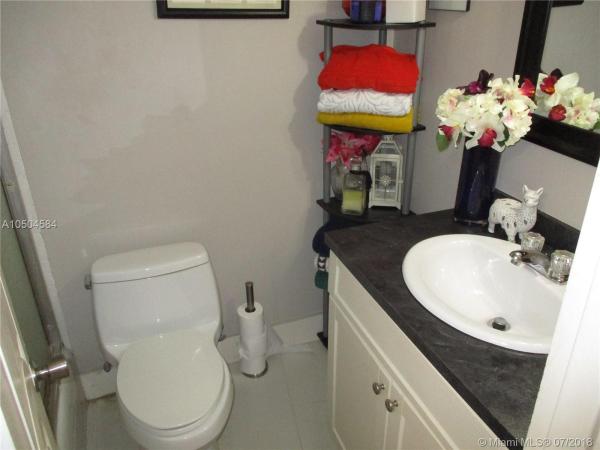 Parkview Point, 7441 Wayne Ave #6-O, Miami Beach, Florida 33141, image 2