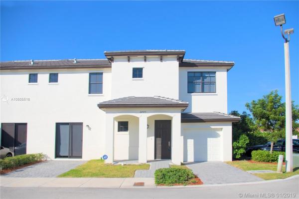 Oak Hammock Townhomes, 22575 SW 102nd Ave, Cutler Bay, Florida 33190, image 2
