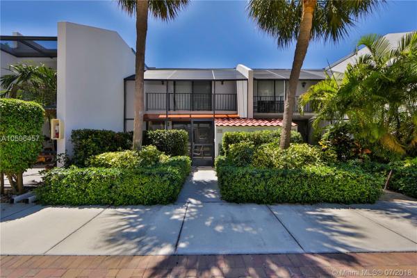 Grapetree Townhouses Of Key Biscayne, Key Biscayne, Florida 33149, image 2