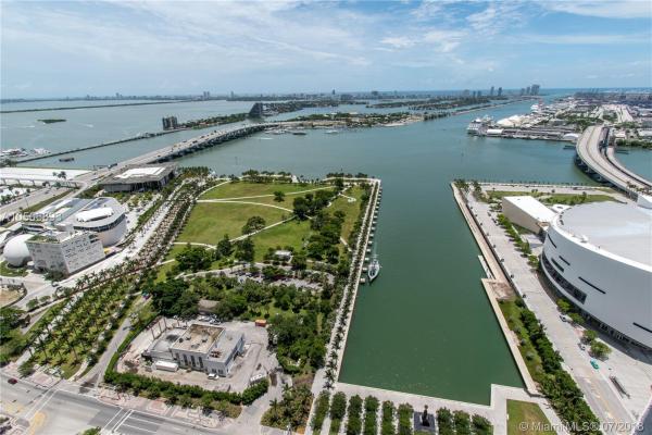MarinaBlue, 888 Biscayne Blvd #4112, Miami, Florida 33132, image 2