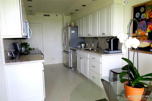Terraces North Turnberry, 20191 E Country Club Dr #601, Aventura, Florida 33180, image 2
