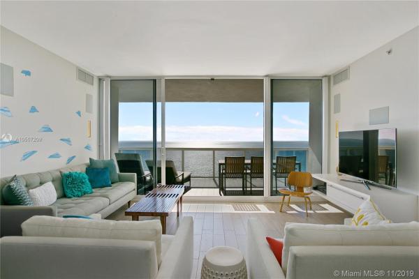 Green Diamond, 4775 Collins Ave #2102, Miami Beach, Florida 33140, image 2