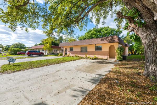 Rodgers Heights, 6025 SW 34th St #1-2, Miramar, Florida 33023, image 2