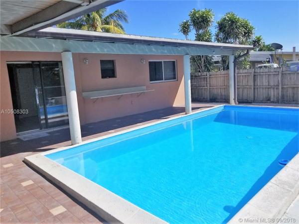Cutler Ridge Manor Estates, 19810 Gulfstream Rd, Cutler Bay, Florida 33157, image 2