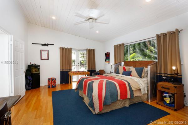 White Estates, 10325 SW 62nd Ave, Pinecrest, Florida 33156, image 2