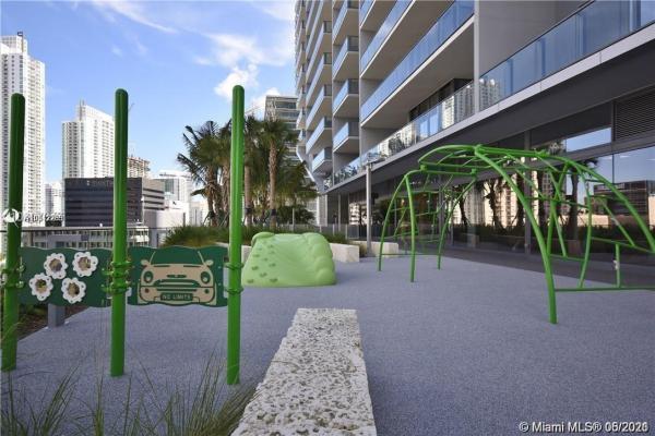 Reach Brickell City Centre, 68 SE 6th St #2608, Miami, Florida 33131, image 2