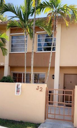 Lakes Village, 14113 SW 66th St #J2, Kendale Lakes, Florida 33183, image 2